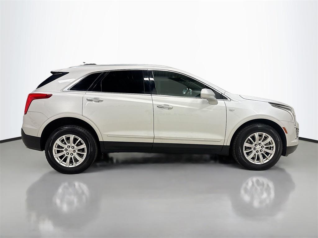 used 2018 Cadillac XT5 car, priced at $15,250