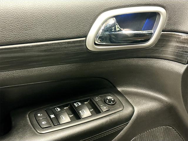 used 2019 Jeep Grand Cherokee car, priced at $15,499