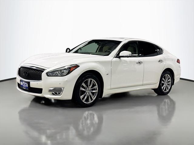 used 2015 INFINITI Q70 car, priced at $16,000