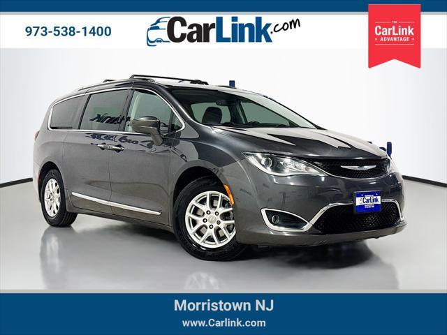 used 2020 Chrysler Pacifica car, priced at $16,499