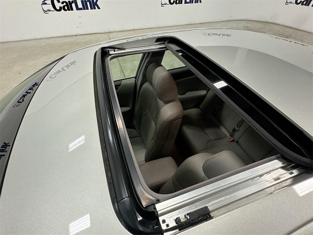 used 2004 Lexus ES 330 car, priced at $8,995