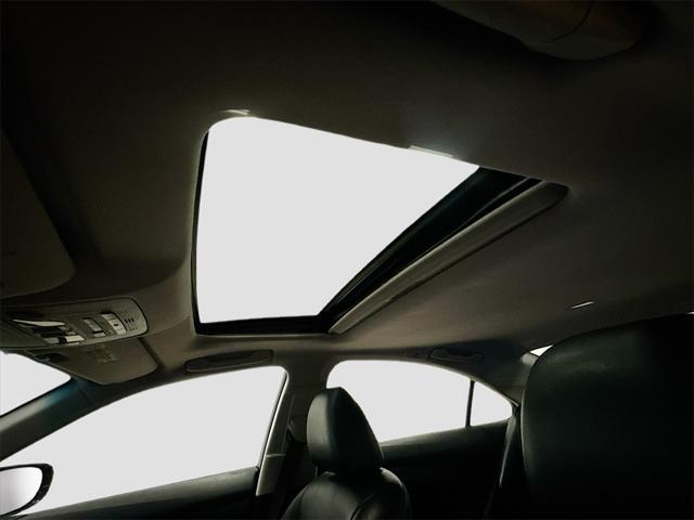 used 2011 Lexus ES 350 car, priced at $10,995