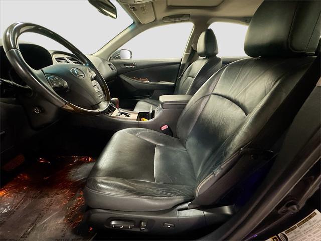 used 2011 Lexus ES 350 car, priced at $10,995