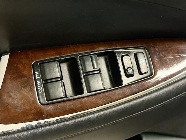 used 2011 Lexus ES 350 car, priced at $10,995