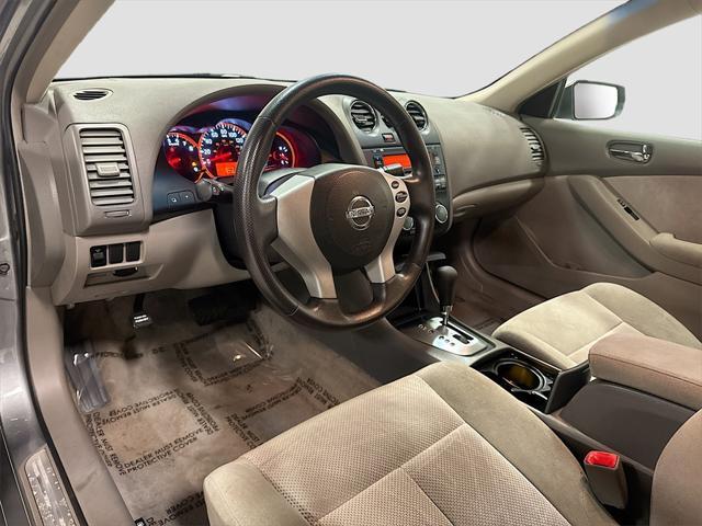 used 2009 Nissan Altima car, priced at $6,595