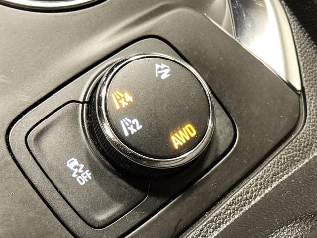 used 2021 Chevrolet Traverse car, priced at $19,995