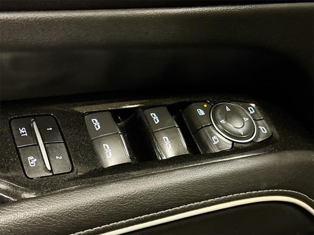 used 2022 Cadillac Escalade ESV car, priced at $49,995