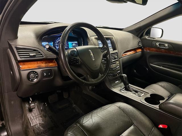 used 2018 Lincoln MKT car, priced at $12,499