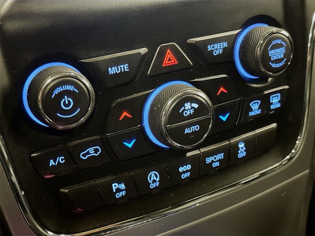 used 2018 Jeep Grand Cherokee car, priced at $16,749