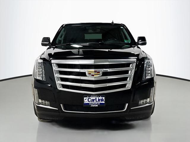 used 2020 Cadillac Escalade ESV car, priced at $31,499