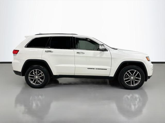 used 2018 Jeep Grand Cherokee car, priced at $18,299