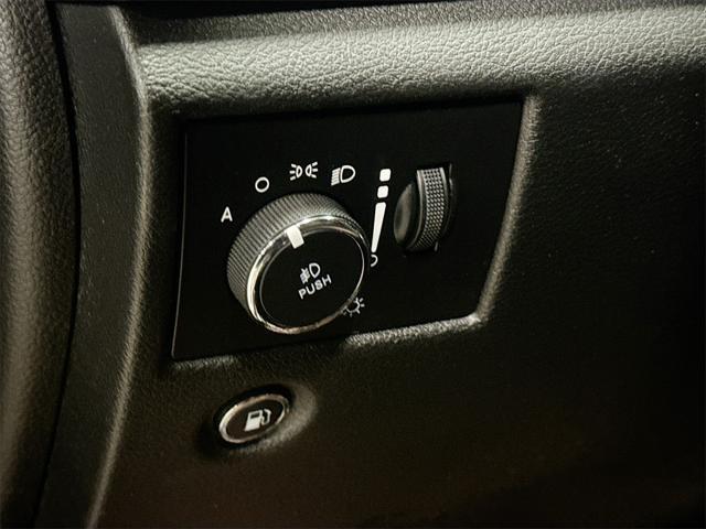 used 2019 Jeep Grand Cherokee car, priced at $21,600