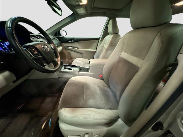 used 2014 Toyota Camry Hybrid car, priced at $10,995