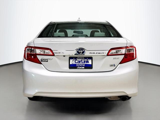 used 2014 Toyota Camry Hybrid car, priced at $10,995