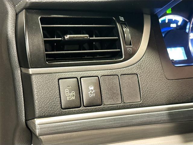 used 2014 Toyota Camry Hybrid car, priced at $10,995