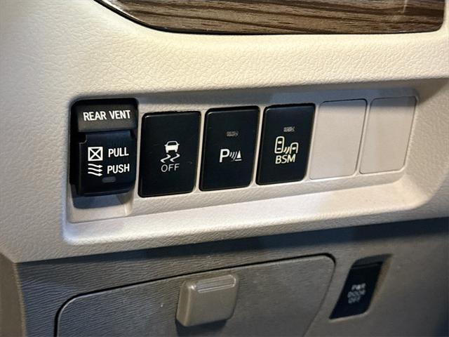 used 2017 Toyota Sienna car, priced at $17,499