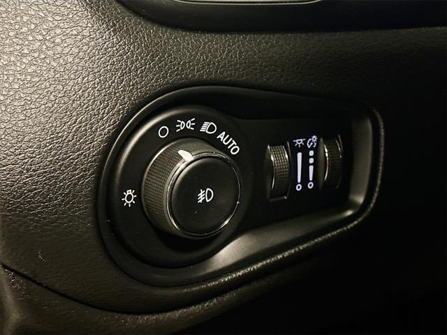 used 2020 Jeep Renegade car, priced at $14,995
