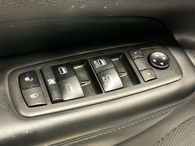 used 2021 Jeep Grand Cherokee car, priced at $17,995