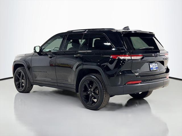 used 2023 Jeep Grand Cherokee car, priced at $25,995