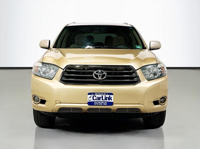 used 2008 Toyota Highlander car, priced at $7,695