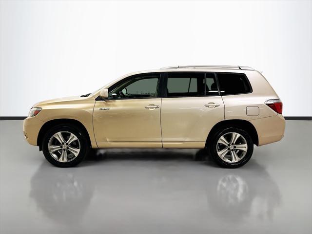 used 2008 Toyota Highlander car, priced at $7,695