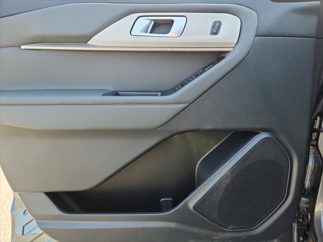 new 2025 Ford Explorer car, priced at $46,425