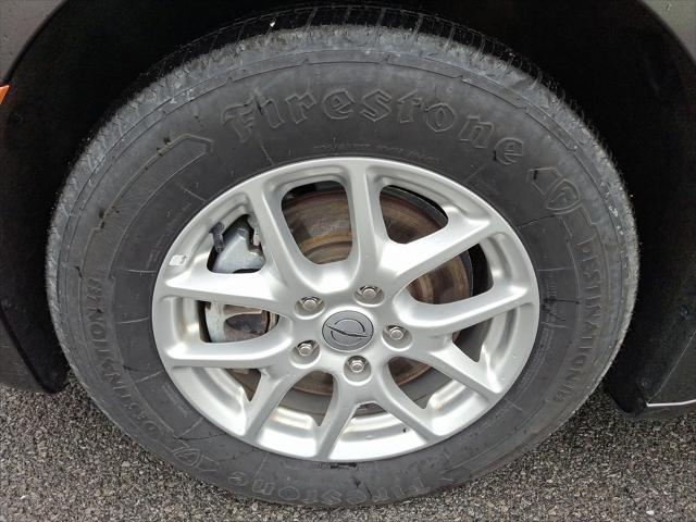 used 2022 Chrysler Pacifica car, priced at $26,988