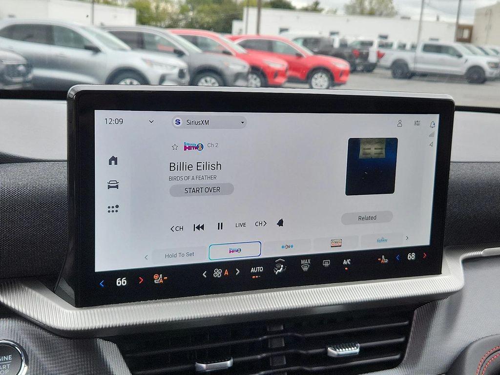 new 2025 Ford Explorer car, priced at $47,405