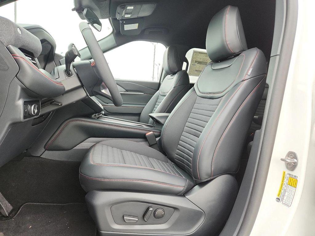 new 2025 Ford Explorer car, priced at $47,405