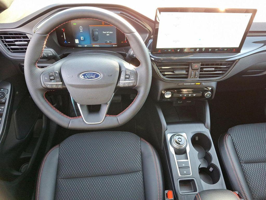 new 2025 Ford Escape car, priced at $33,075