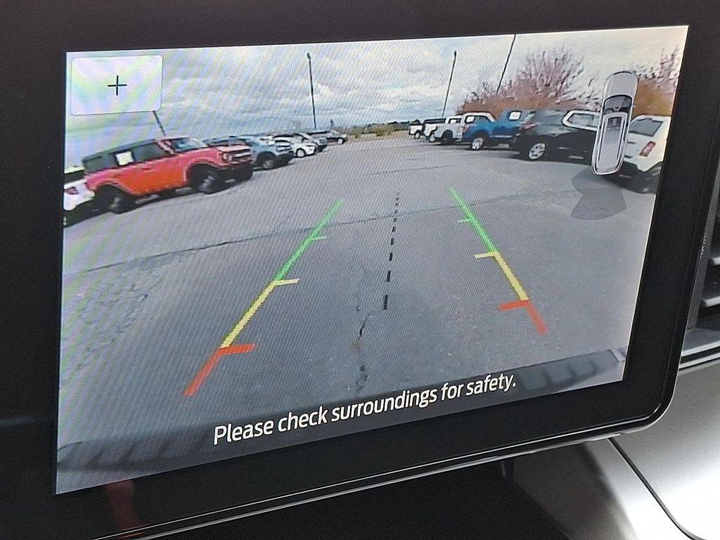 used 2022 Ford Explorer car