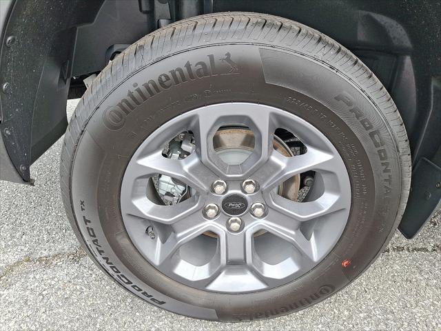 new 2025 Ford Maverick car, priced at $34,005