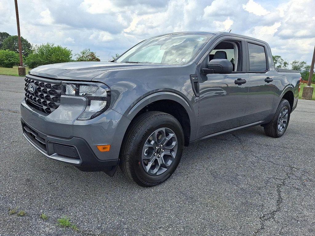 new 2025 Ford Maverick car, priced at $32,005