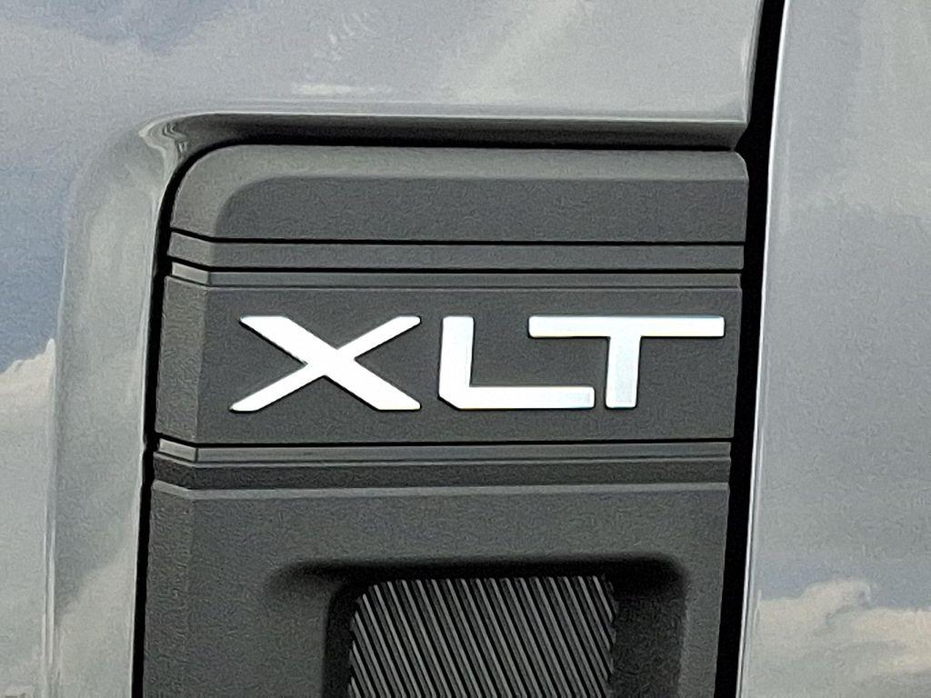 new 2025 Ford Maverick car, priced at $32,005