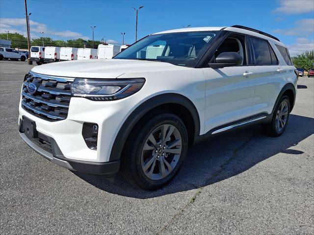new 2025 Ford Explorer car, priced at $46,937