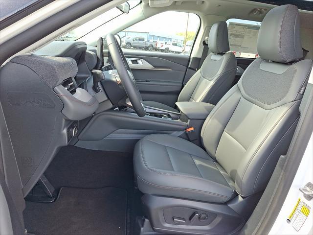 new 2025 Ford Explorer car, priced at $46,937