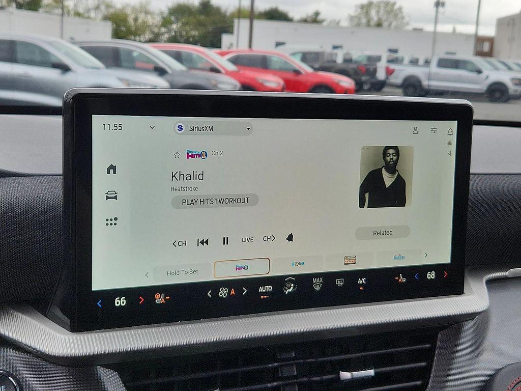 new 2025 Ford Explorer car, priced at $47,105