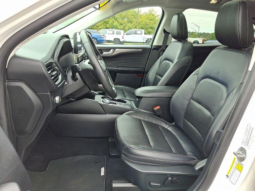 used 2022 Ford Escape car, priced at $27,988