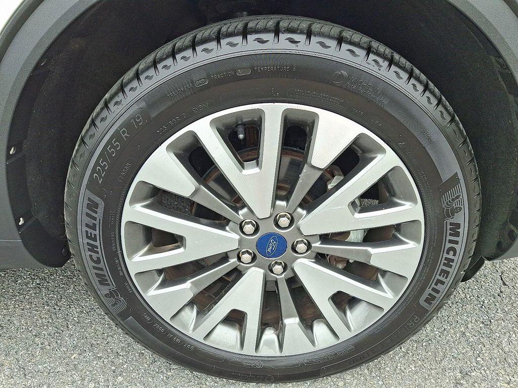 used 2022 Ford Escape car, priced at $27,988