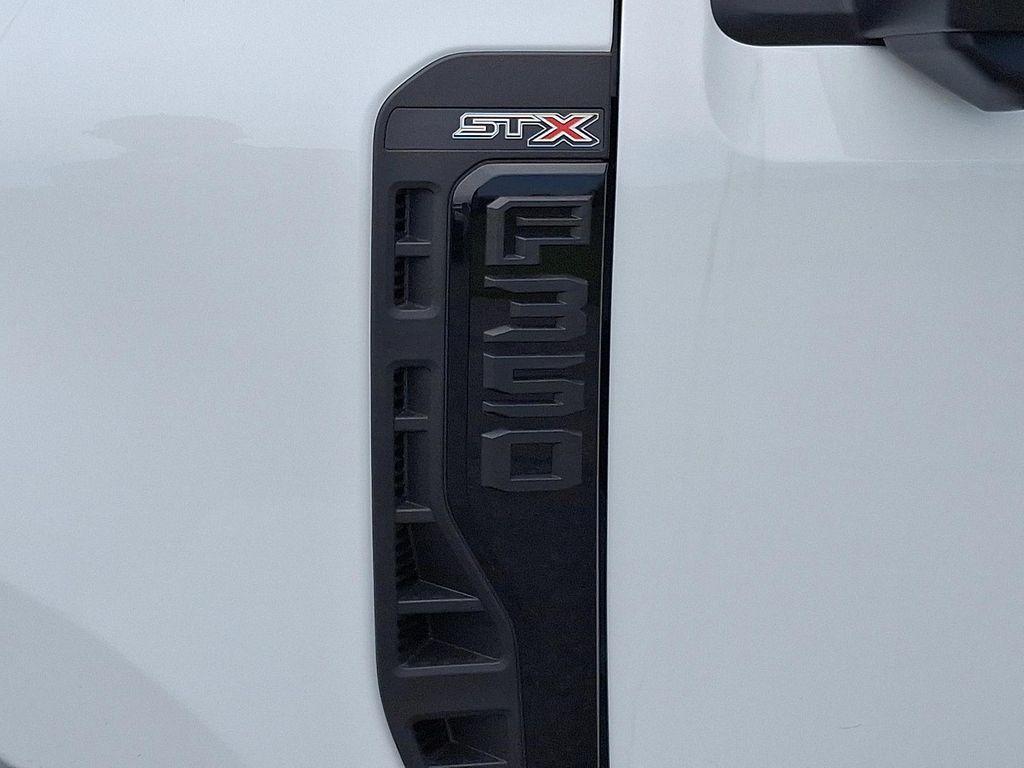 new 2025 Ford F-350 car, priced at $58,200