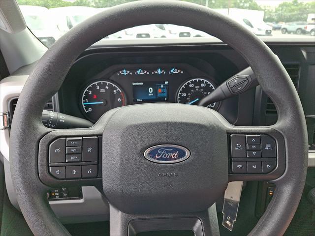 new 2025 Ford F-350 car, priced at $60,200
