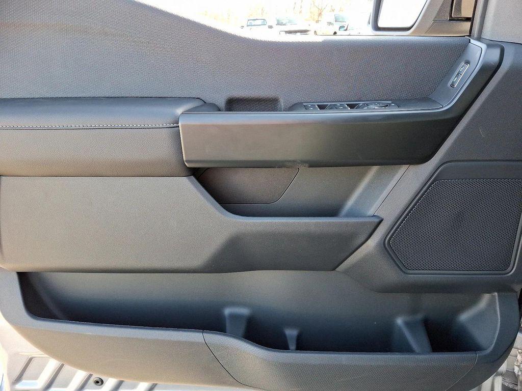 new 2025 Ford F-150 car, priced at $48,480