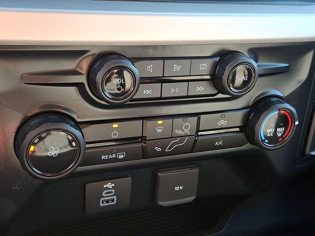 used 2024 Ford F-250 car