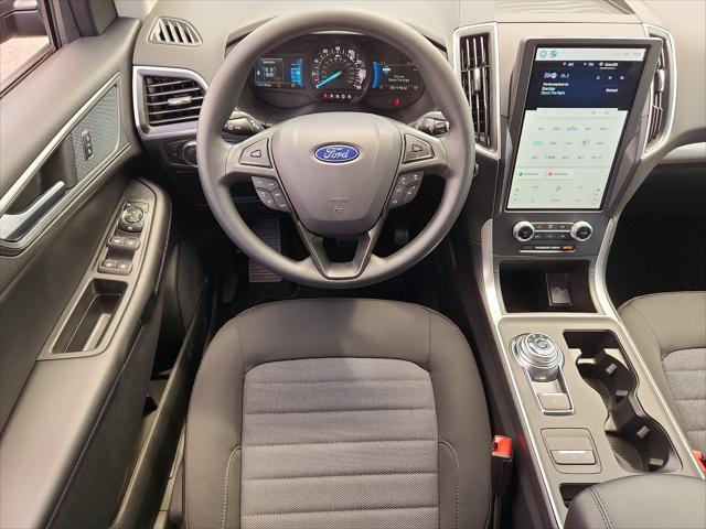 new 2024 Ford Edge car, priced at $40,060