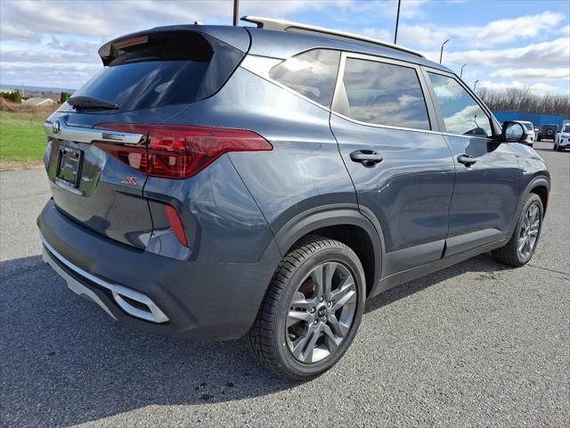 used 2021 Kia Seltos car, priced at $19,688
