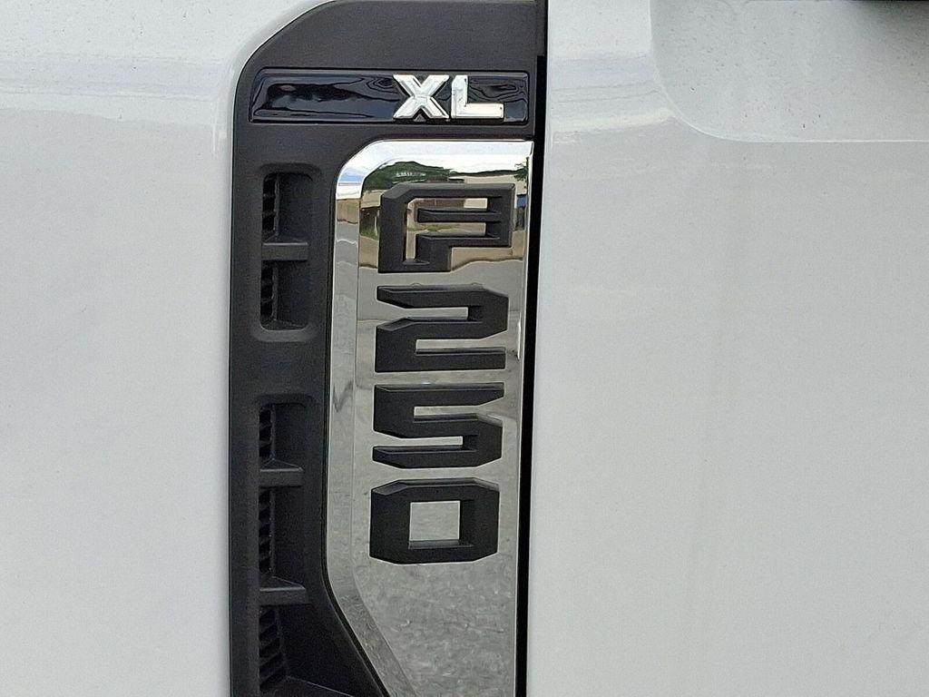 new 2025 Ford F-250 car, priced at $61,615