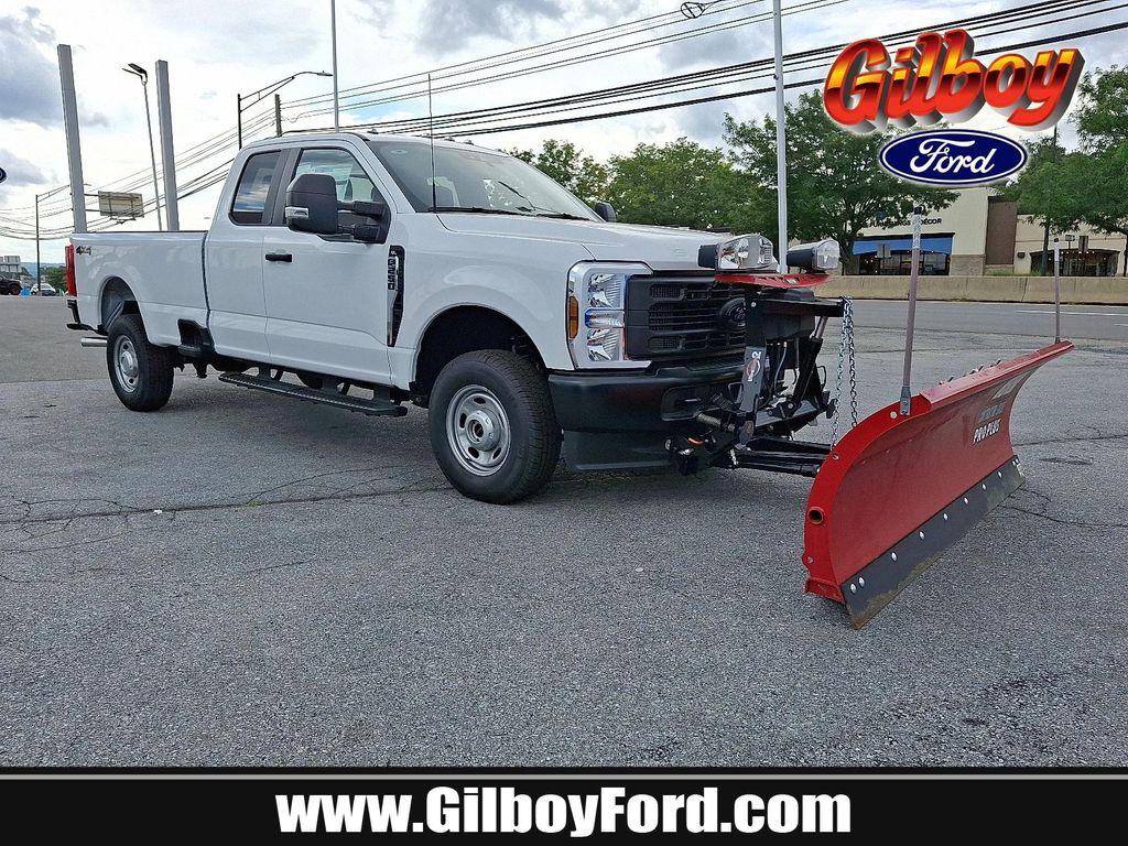 new 2025 Ford F-250 car, priced at $61,615