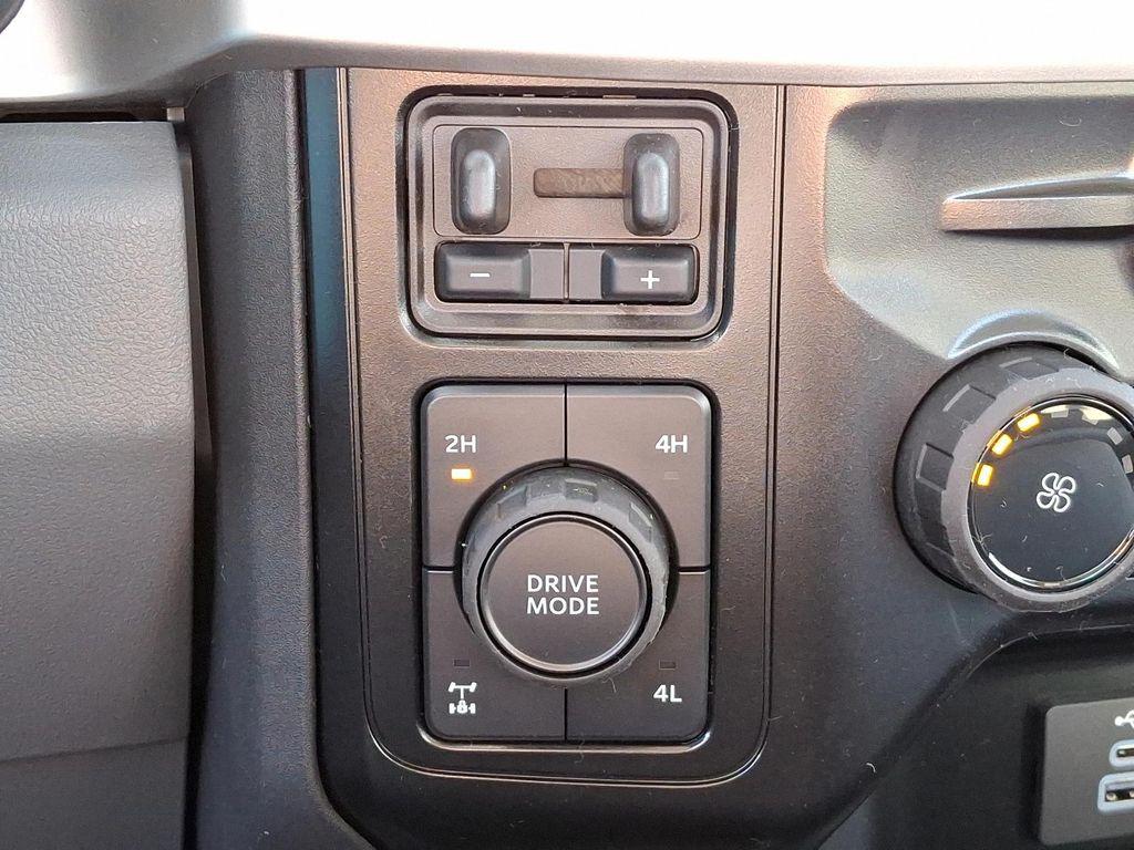 new 2025 Ford F-250 car, priced at $49,760