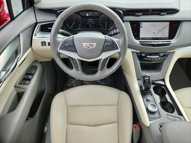 used 2021 Cadillac XT5 car, priced at $33,988