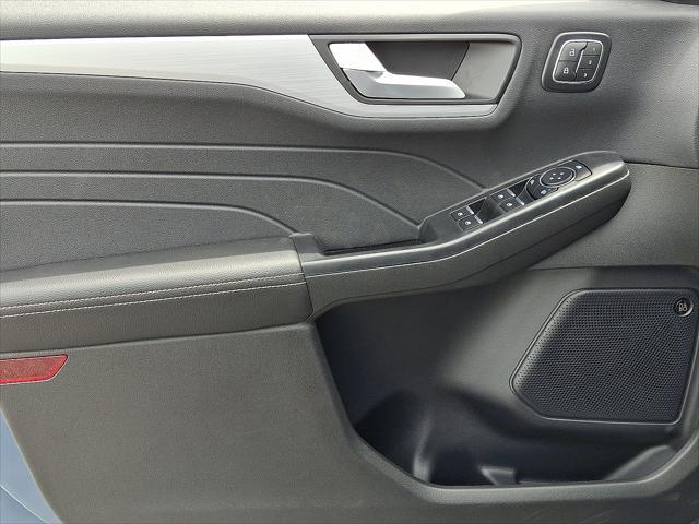 new 2025 Ford Escape PHEV car, priced at $37,763